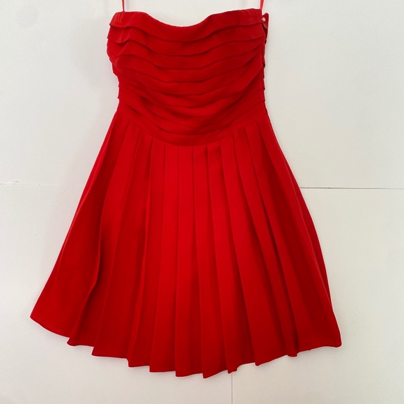 Rachel Roy red mini dress pleated with pockets size XS 2 - Picture 1 of 10